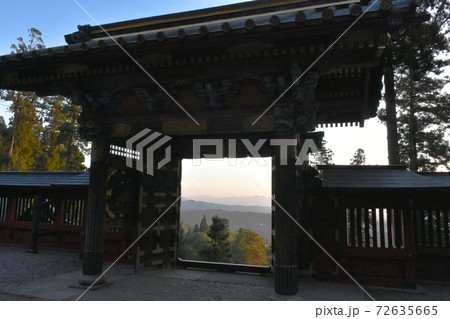 妙義神社と紅葉の妙義山 72635665