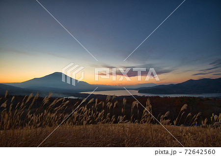 山中湖パノラマ台からの富士山の絶景 72642560