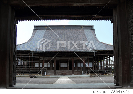 毫摂寺 御影堂（福井県 越前市） 72645372