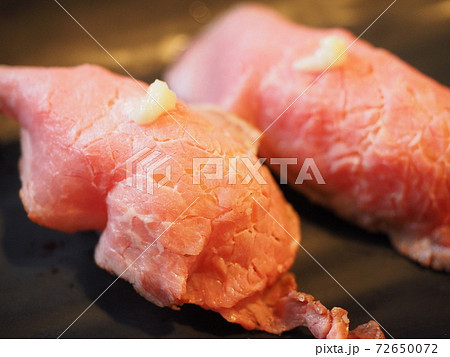 肉寿司（炙り寿司） 72650072