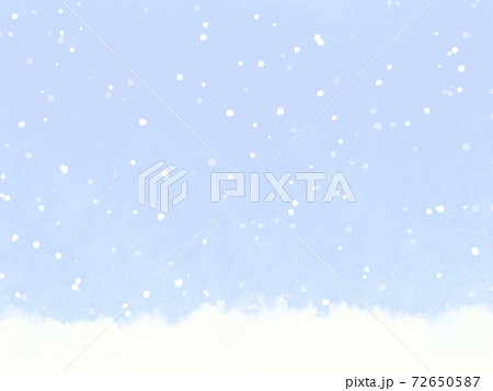 幻想的で絵本の様な可愛い雪景色のイラスト素材