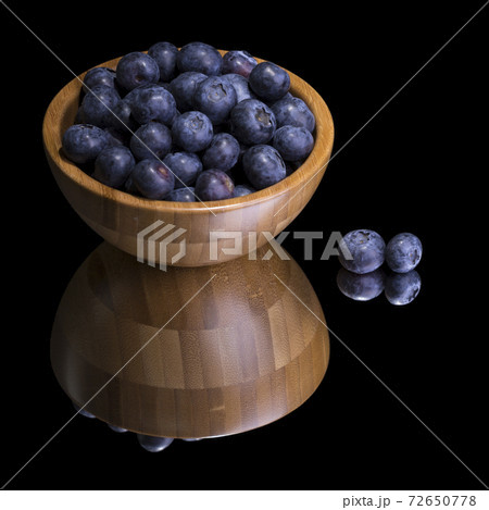 Blueberries Blueberries 72650778