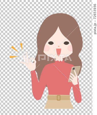 一個年輕的女人，拿著智能手機，微笑著並簽署OK上身[無主線] 72653936