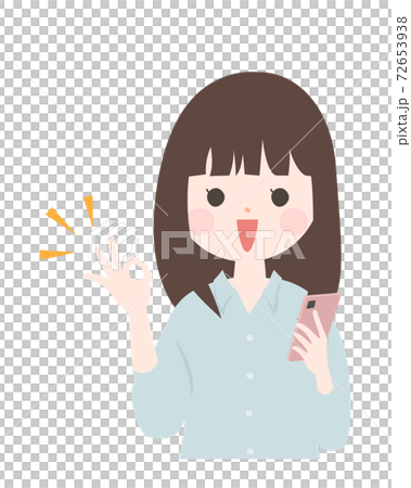 A young woman holding a smartphone and smiling and signing OK Upper body [no main line] 72653938