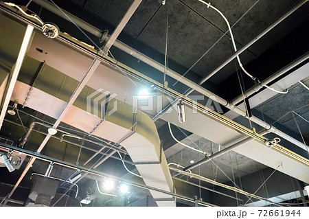 スケルトン天井 72661944