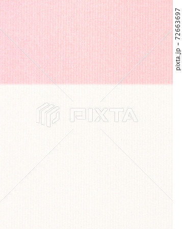 ピンクと白の紙で作った背景 複数のバリエーションがありますのイラスト素材