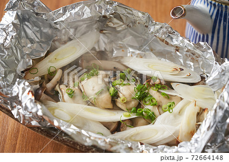 牡蠣のホイル焼き 牡蠣のホイル焼き 72664148