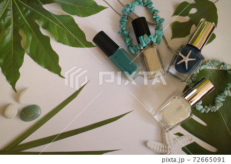 夏カラーネイル 72665091