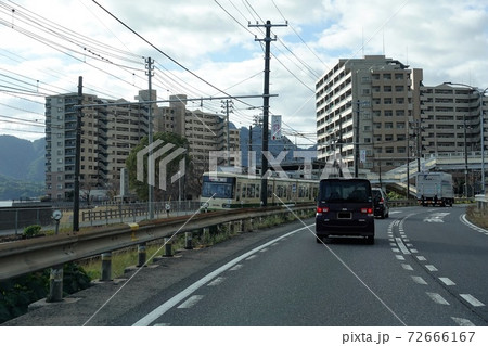 広島電鉄宮島線車両 JR 国道2号線並走区間 広島電鉄宮島線車両 JR 国道2号線並走区間 72666167