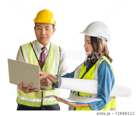 two engineer male and female is discussing on 72666512