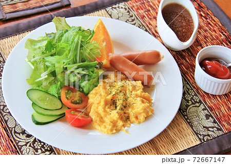 朝食・軽食 72667147