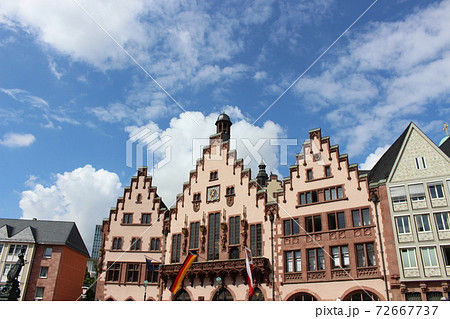 レーマー広場　オストツァイレ　フランクフルト　[ドイツ] 72667737