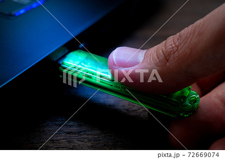 USBメモリ USBメモリ 72669074