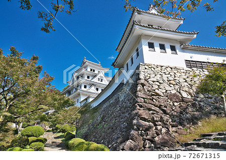 【郡上八幡城】 岐阜県郡上市八幡町柳町 72671315