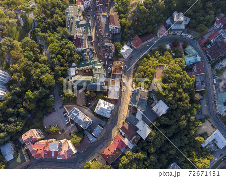 Aerial view to the Andreevsky Descent at summer sunset time 72671431