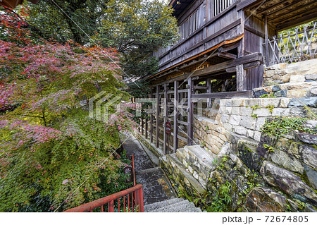 竹生島宝厳寺 重文「船廊下」の外観 竹生島宝厳寺 重文「船廊下」の外観 72674805
