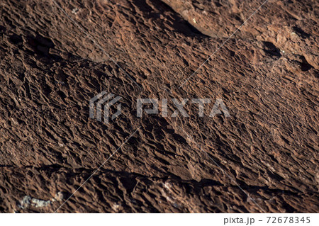 島 岩 石 72678345