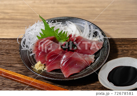 カツオの刺身 カツオの刺身 72678581