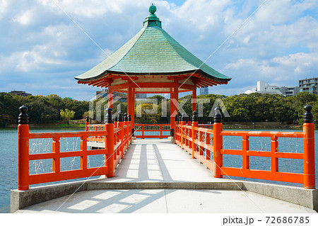 浮見堂　大濠公園　クローズアップ 72686785