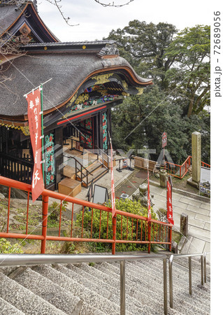 竹生島宝厳寺　国宝「唐門」 72689056