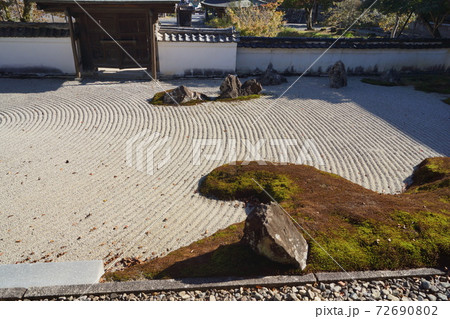 山口県 山口市 常栄寺の南冥庭 72690802