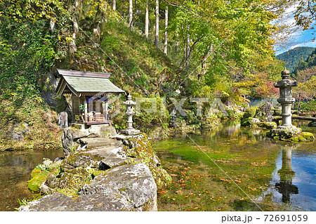 【郡上鍾乳洞】 岐阜県郡上市八幡町入間 72691059