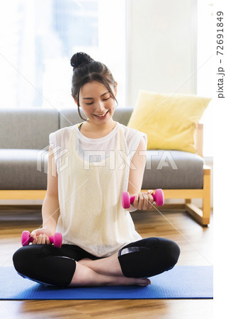おうちエクササイズ 72691849