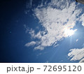 光と影の青空 72695120