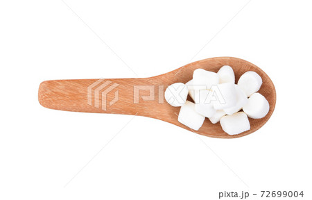 Marshmallow isolated in wood spoon on white background Marshmallow isolated in wood spoon on white background 72699004