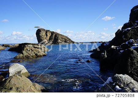 冬の岩泉茂師海岸 松島 冬の岩泉茂師海岸 松島 72705808