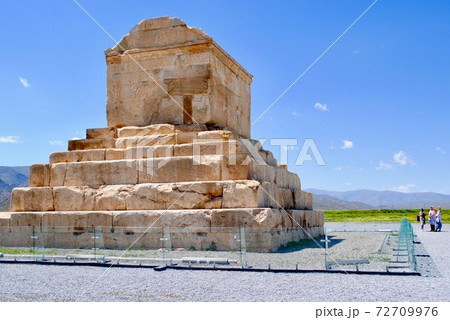 Tourists visit the Tomb of Cyrus the Great, the king of first Persian Empire. Unesco World Heritage Site. Pasargadae Iran Tourists visit the Tomb of Cyrus the Great, the king of first Persian Empire. Unesco World Heritage Site. Pasargadae Iran 72709976