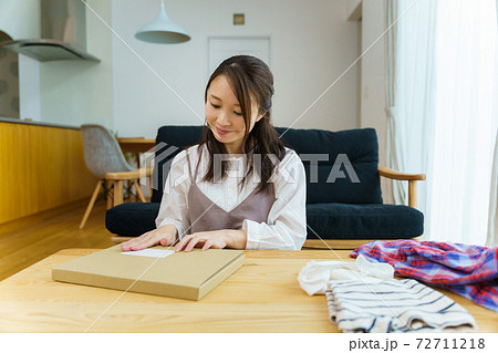 子供服のネット販売イメージ 72711218