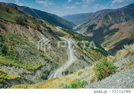 Mountain road Mountain road 72711769