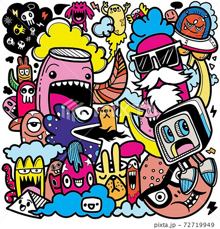 Cute hand drawn doodles  Vector cartoon  set of cute doodle cartoon character,Each on a separate layer. 72719949