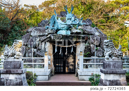 神奈川県藤沢市 江の島　江島神社（竜宮） 72724365