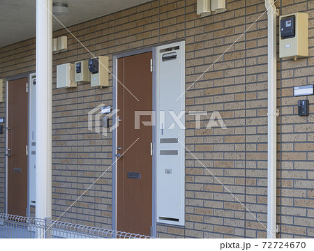 アパート 玄関まわり イメージの写真素材