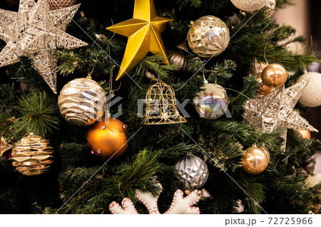 クリスマス 装飾 クリスマスツリーの写真素材