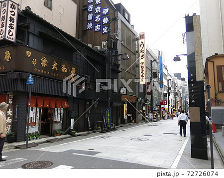 日本橋室町のむろまち小路 日本橋室町のむろまち小路 72726074