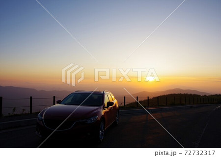 ドライブイメージ 八幡平アスピーテラインから夕日を望む ドライブイメージ 八幡平アスピーテラインから夕日を望む 72732317