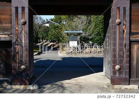 西尾市歴史公園　鍮石門 72732342