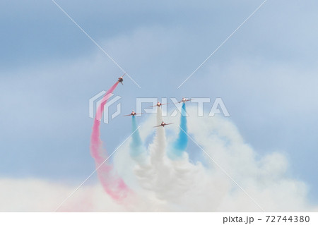 イギリス空軍レッドアローズのコークスクリュー 72744380