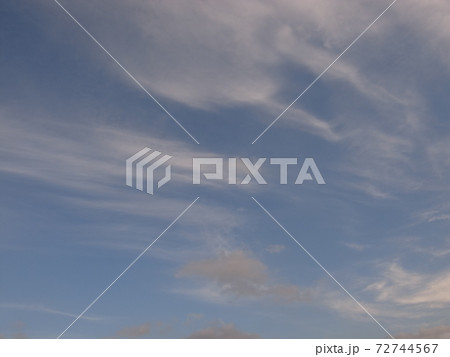 秋の雲 72744567