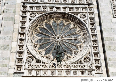 モンツァ 72746382