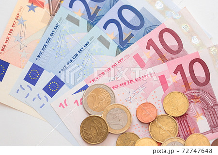 旧ユーロ紙幣と硬貨の写真素材 [72747648] - PIXTA