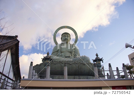 富山県高岡市の高岡大仏 72750542