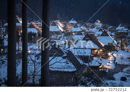 京都府 美山かやぶきの里 雪灯廊 ライトアップ 京都府 美山かやぶきの里 雪灯廊 ライトアップ 72752212