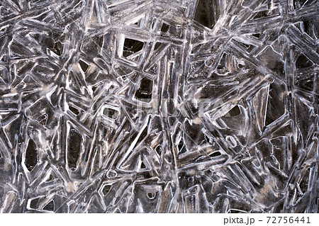 凍った川 72756441