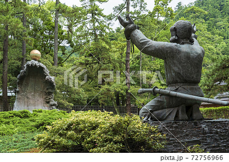 【島根県】出雲大社 ムスビの御神像 72756966