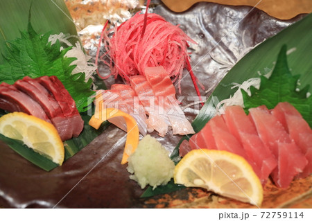 美味しい刺身盛り合わせ 美味しい刺身盛り合わせ 72759114