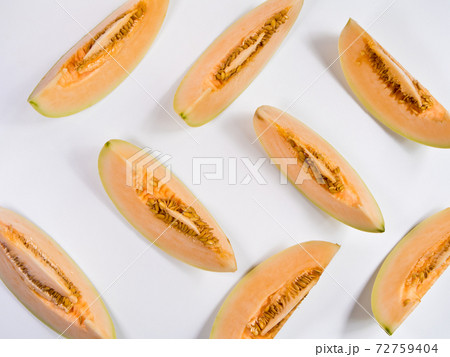 pieces of cantaloupe place orderly pieces of cantaloupe place orderly 72759404